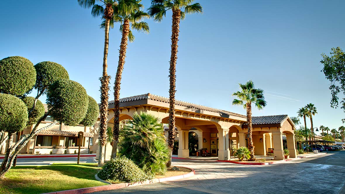 Atria Hacienda community exterior