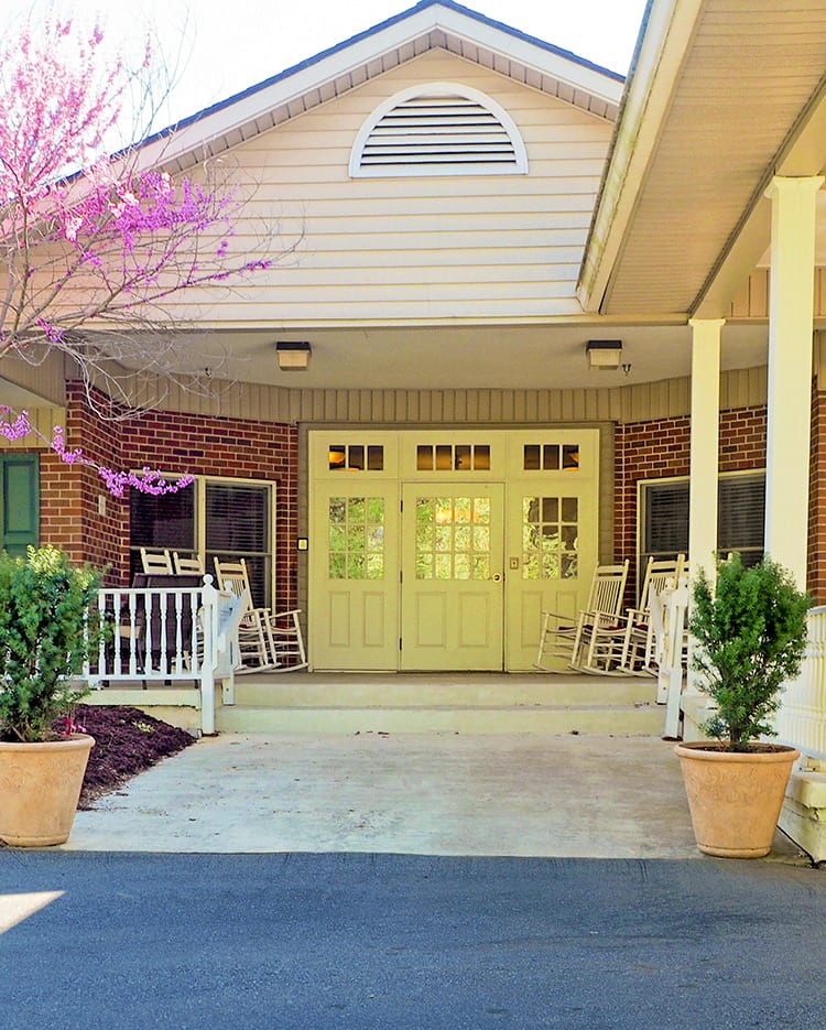 Brookdale Asheville Overlook community exterior