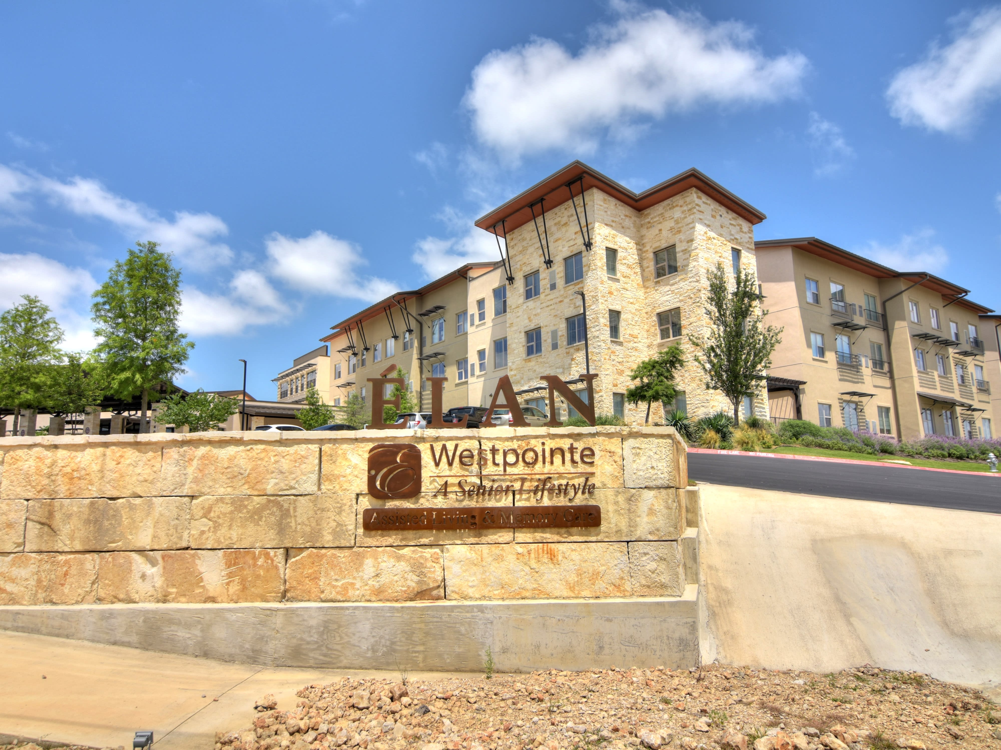 Elan Westpointe community exterior