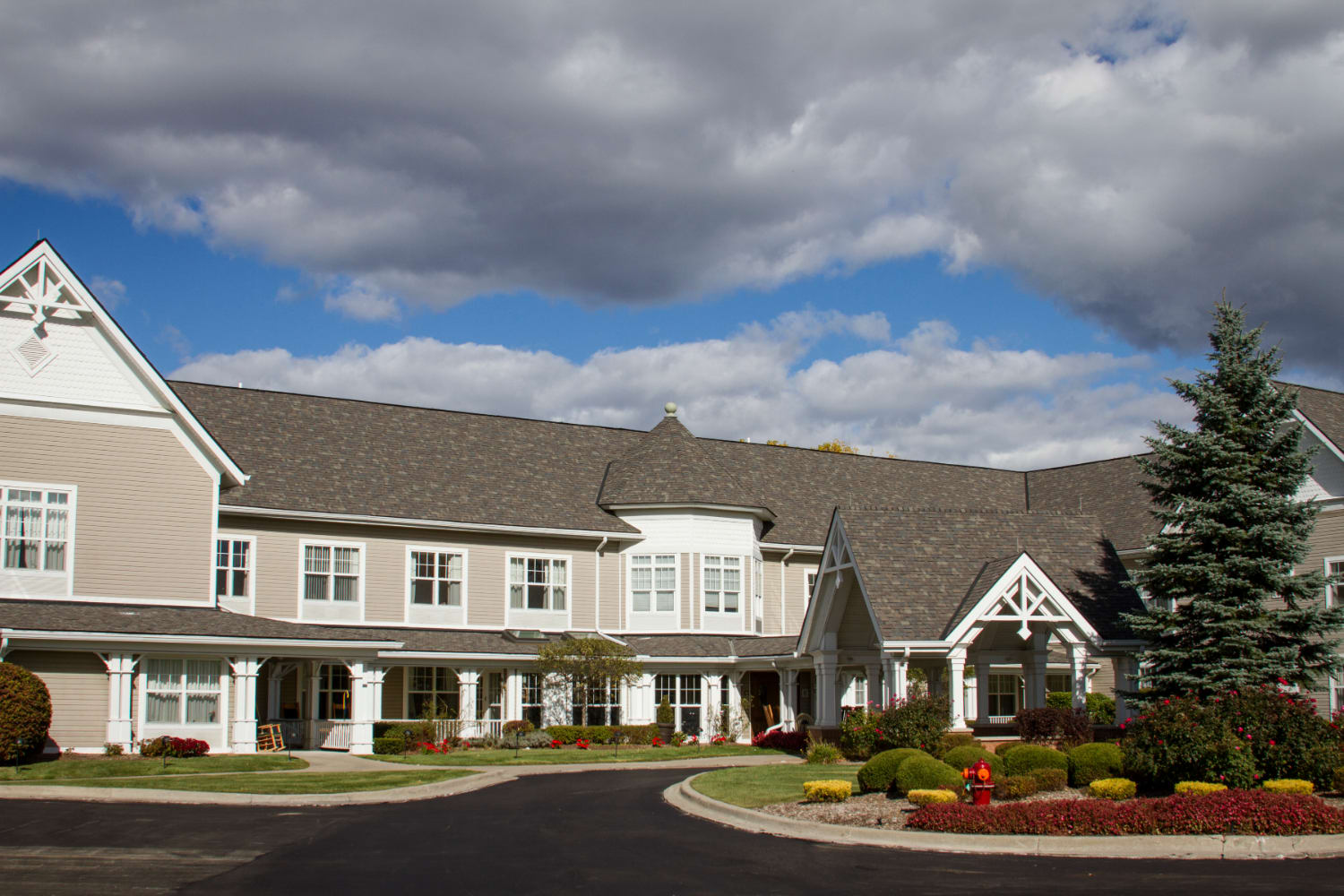 Sunrise of Troy community exterior