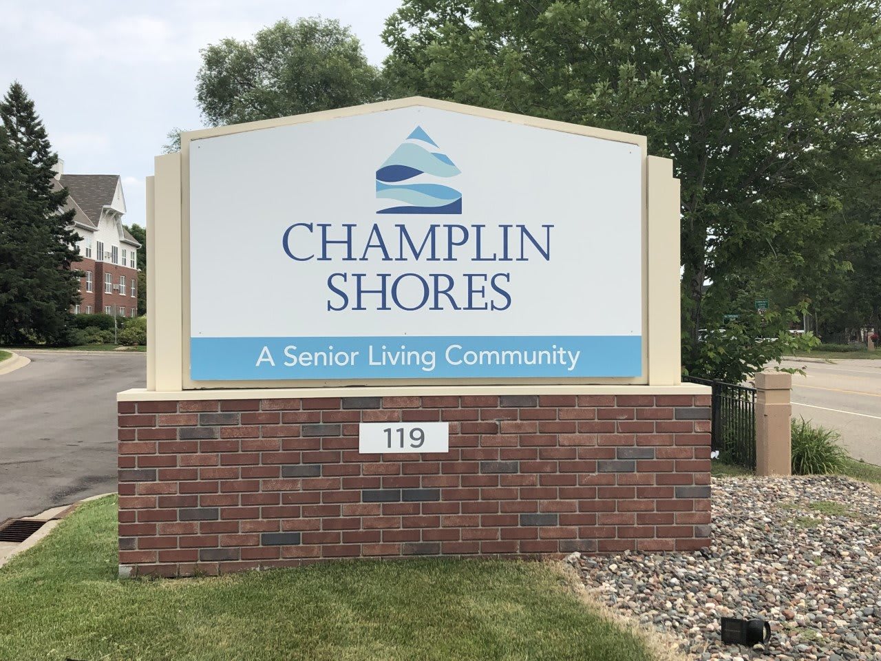 Champlin Shores outdoor common area