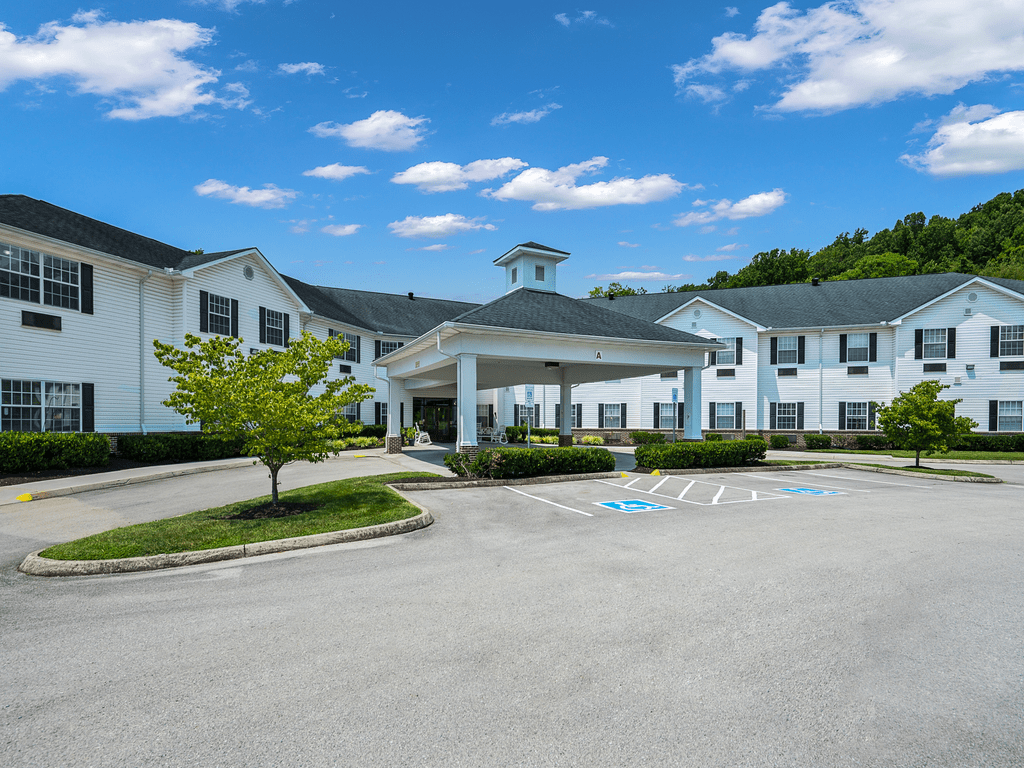 Trinity Hills of Knoxville community exterior