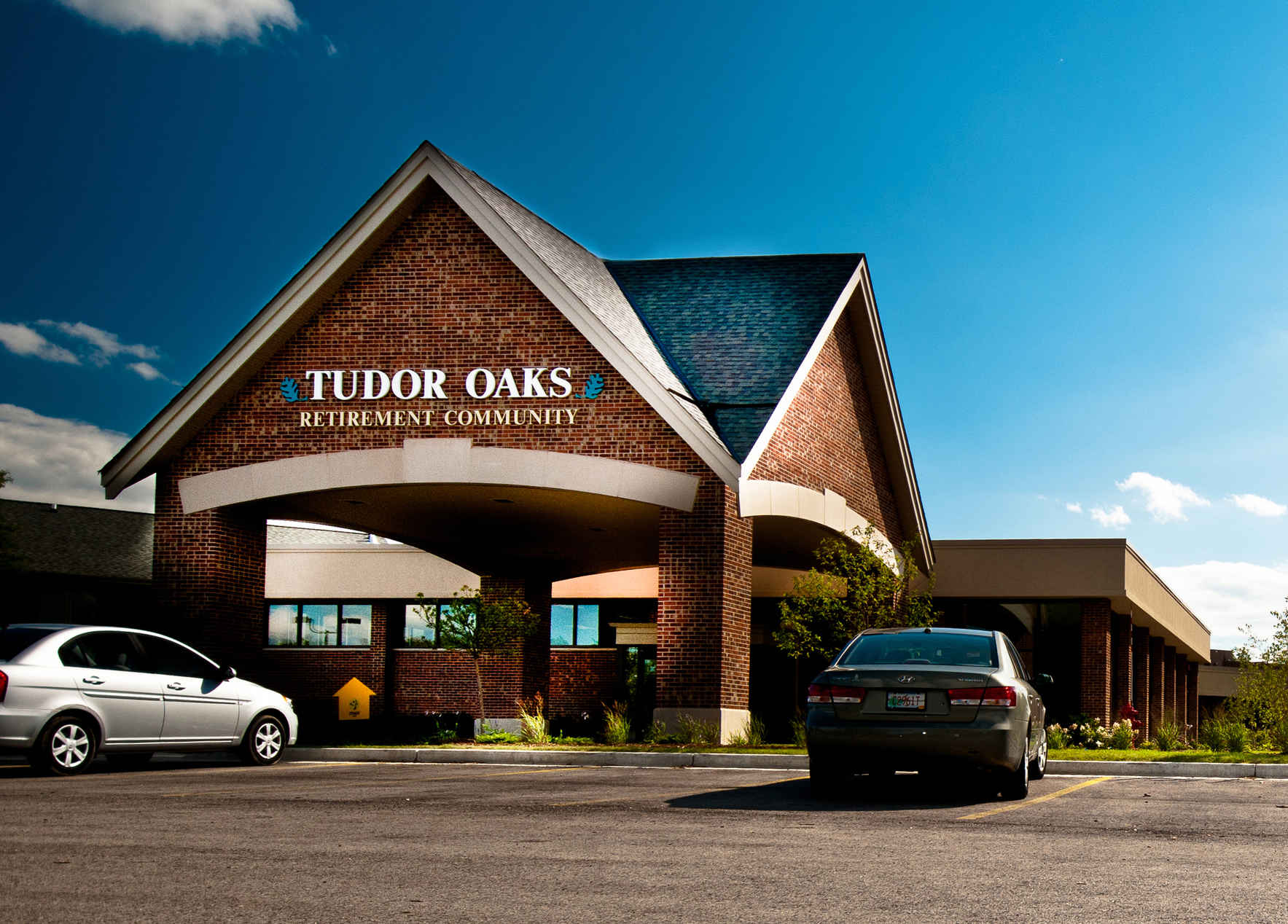 Tudor Oaks Senior Living Community community exterior