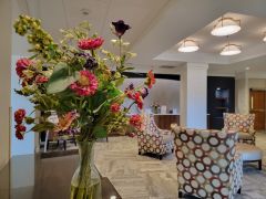 Roitenberg Family Assisted Living Residence indoor common area