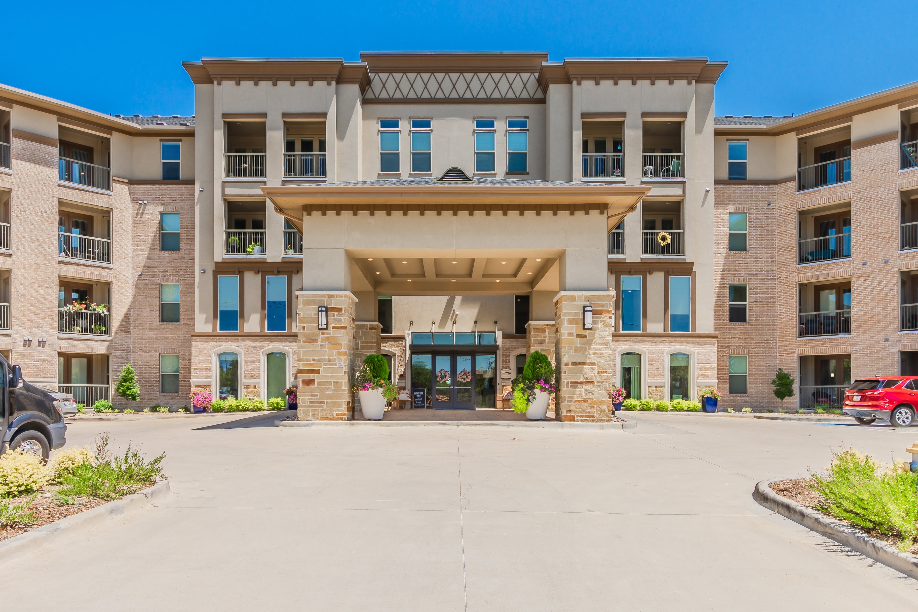 Atlas Point at Prestonwood Apartments