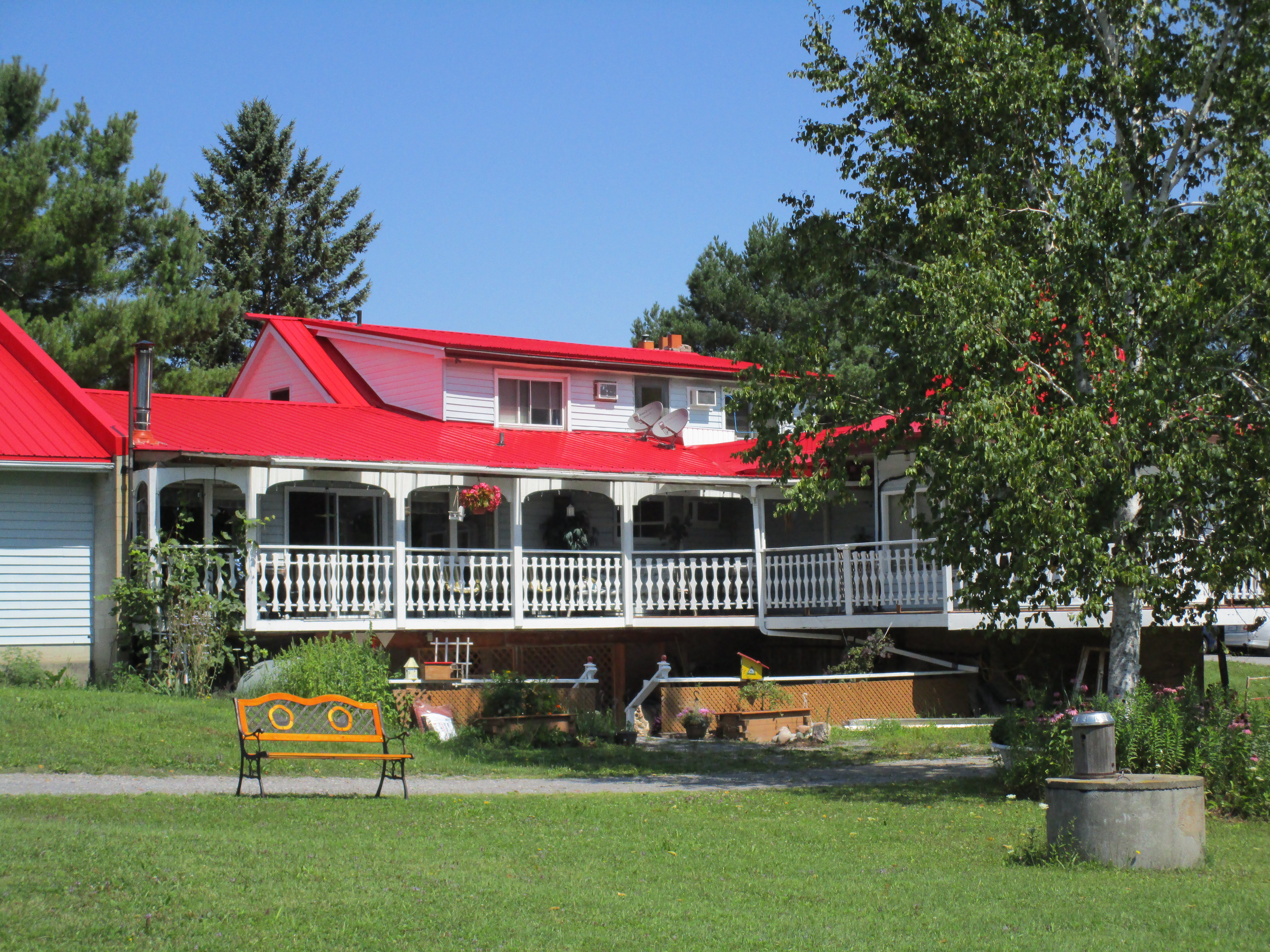 Golden Pond Retirement Residence 