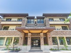 Merrill Gardens at Lafayette community entrance