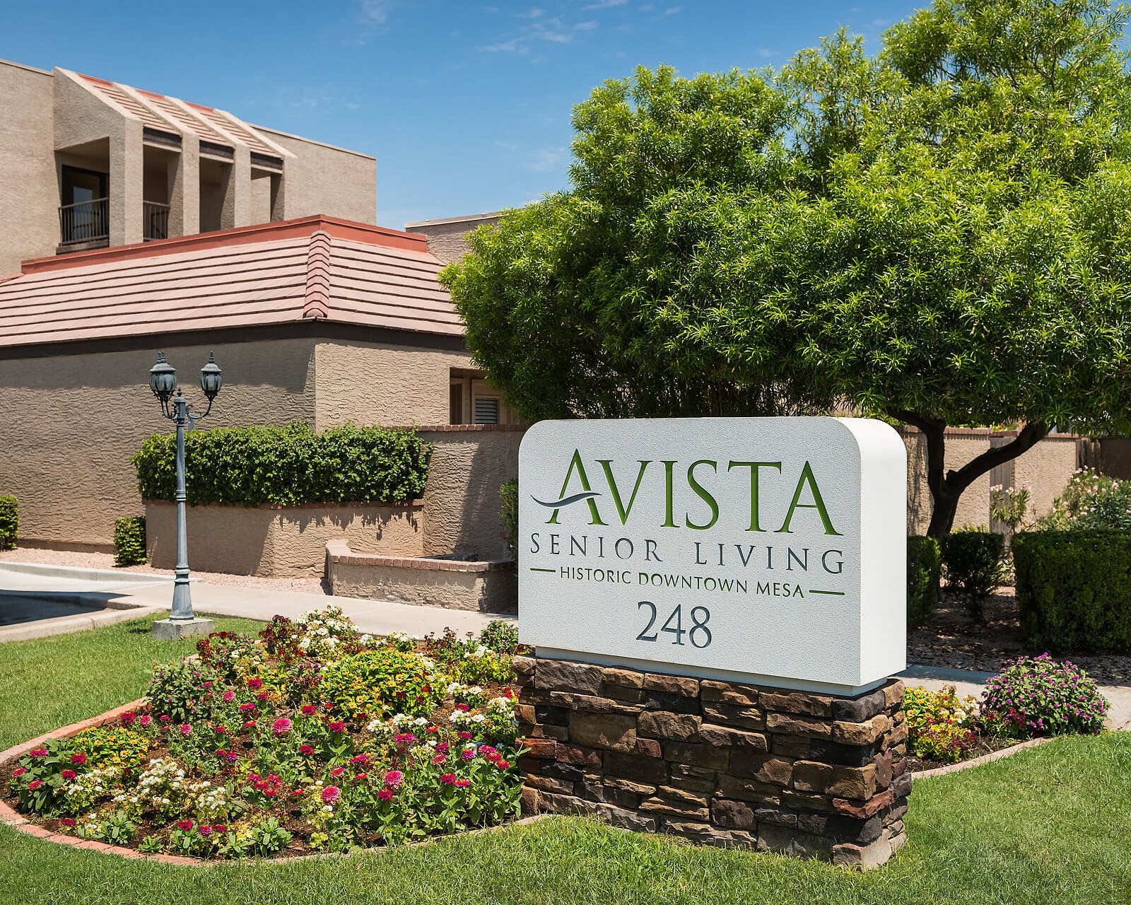 Avista Senior Living Historic Downtown Mesa community exterior