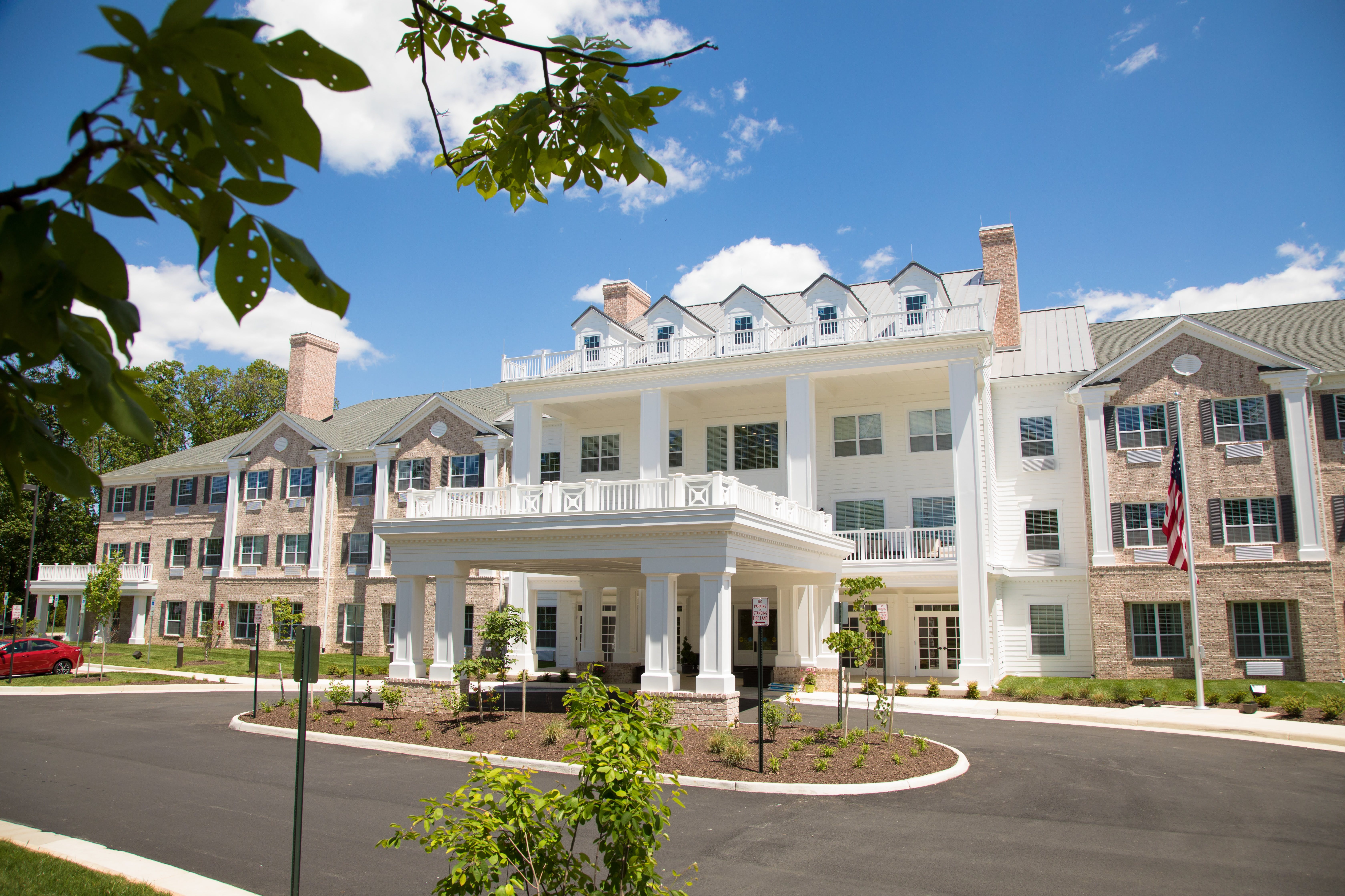 The Wellington at Lake Manassas Community community exterior