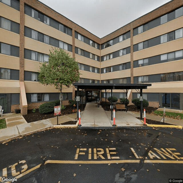 street view of Linden Crest Apartments