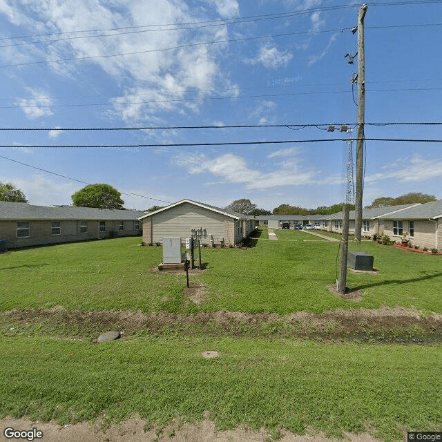 street view of Bay Breeze Apartments