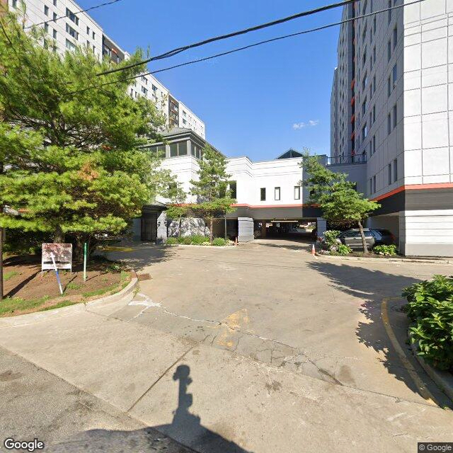 street view of Waterford Towers