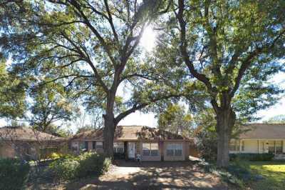 Photo of Spring Branch - Oak Forest Care Homes I