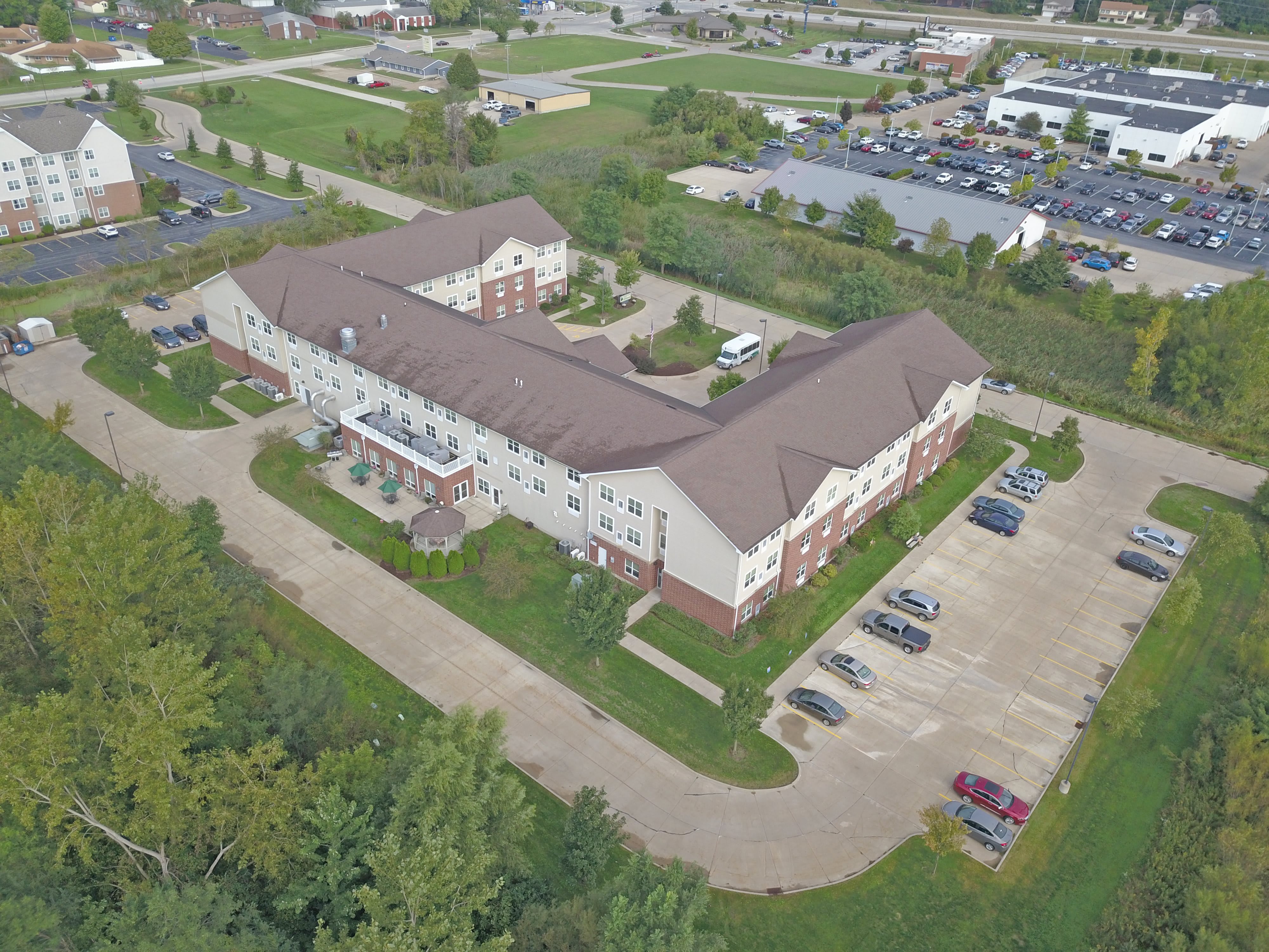 Heritage Woods of Moline aerial view of community