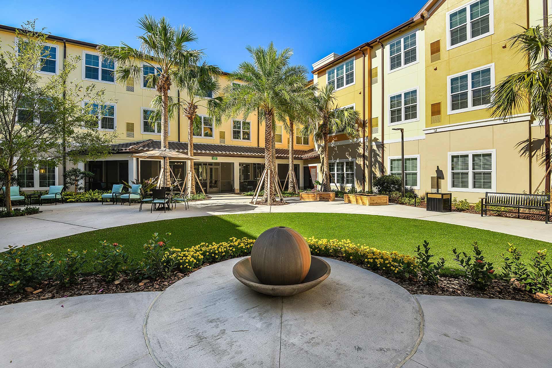 Providence Living at Hunter's Creek courtyard