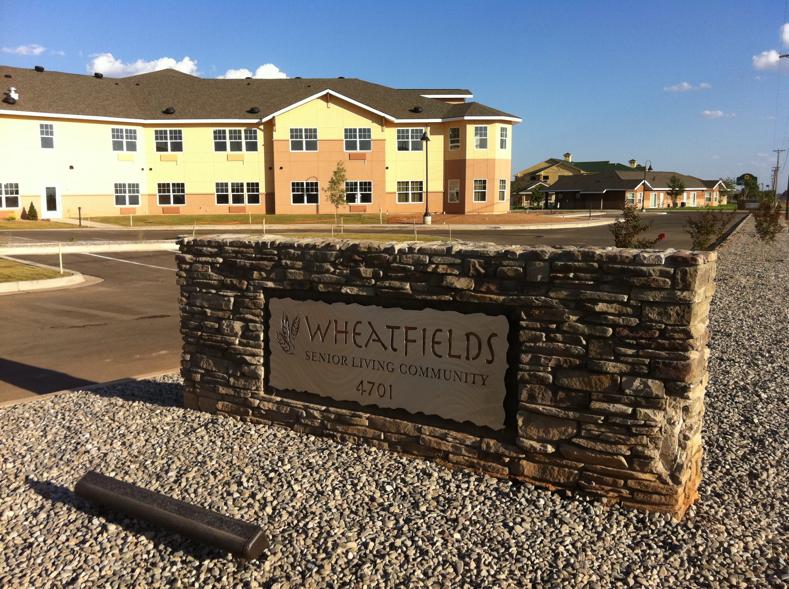 Wheatfields Senior Living Community outdoor common area