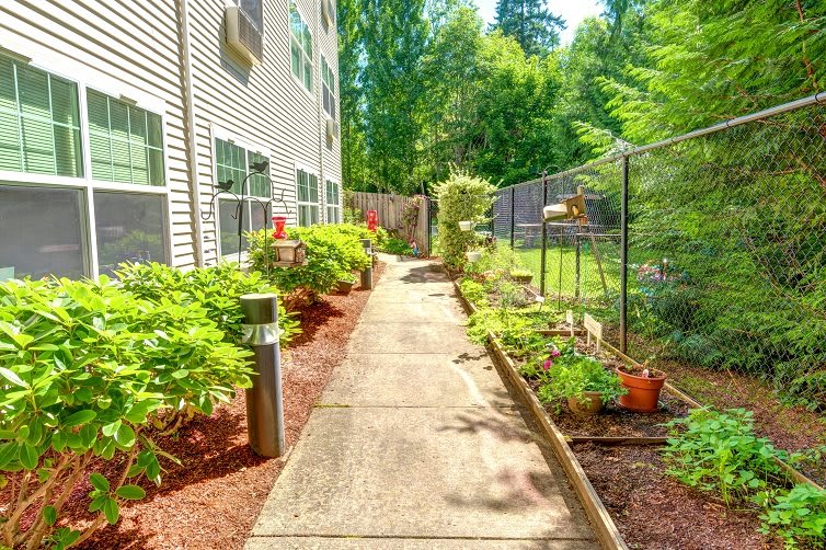 Princeton Village Assisted Living Community outdoor common area