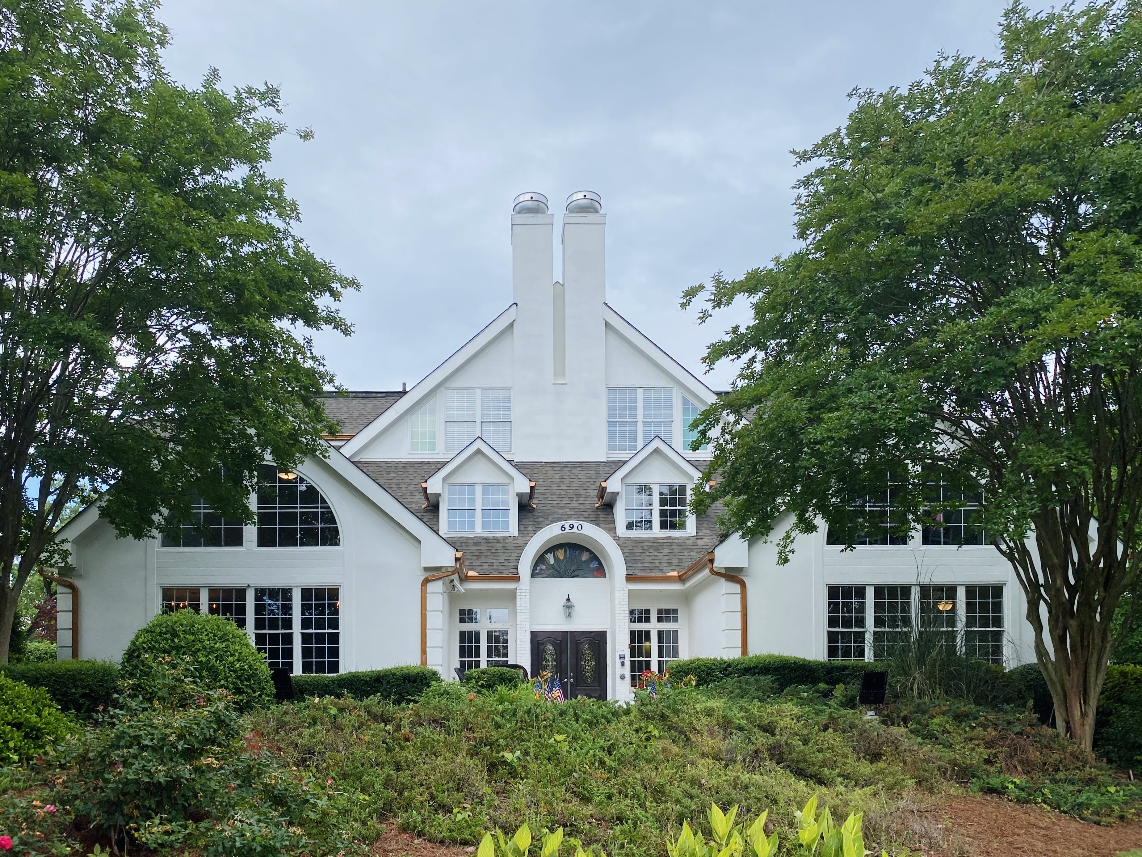 Vernon Springs Senior Living community exterior