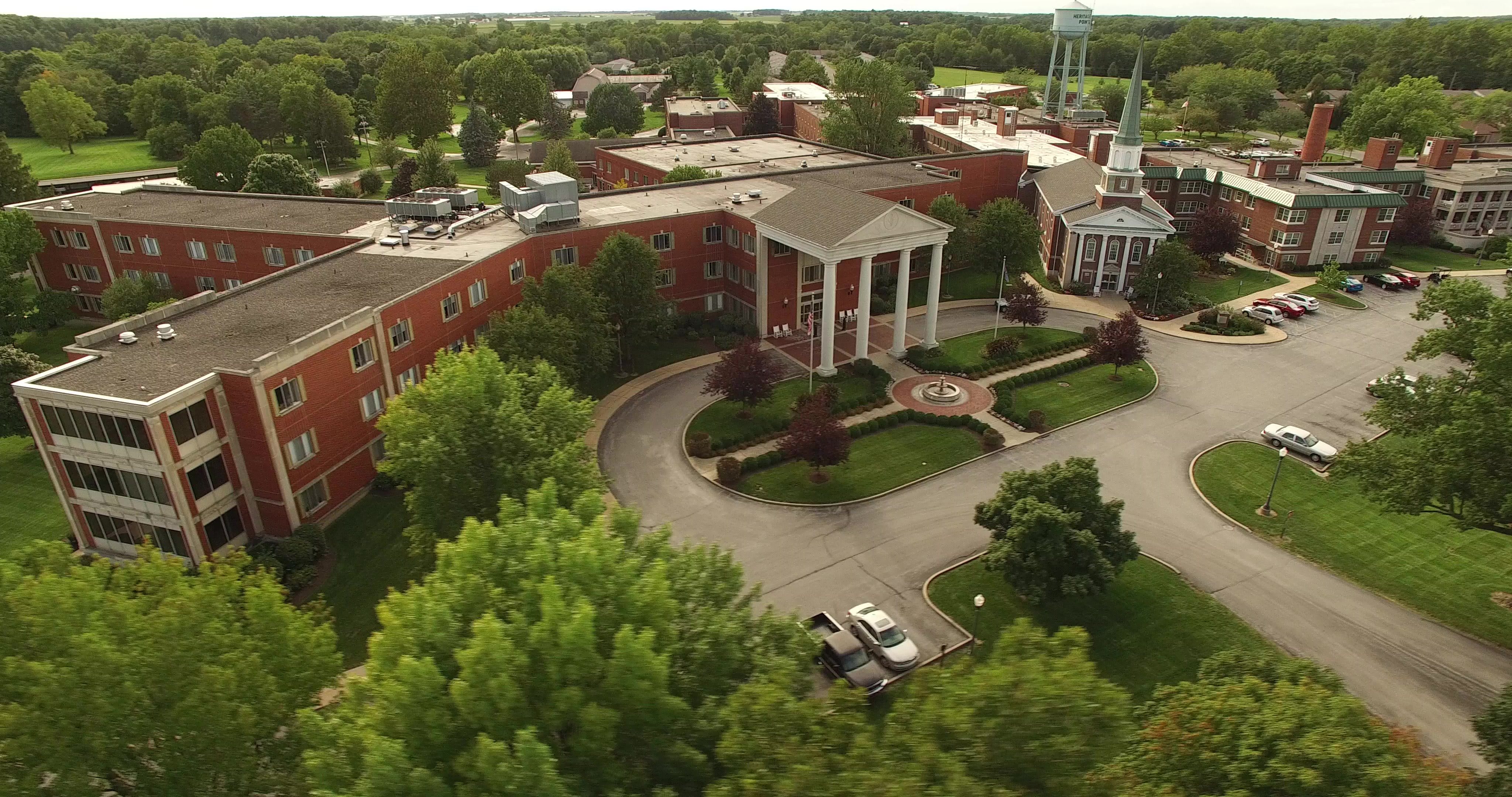 Heritage Pointe of Warren aerial view of community