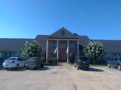 Savannah Grand of Bossier City community exterior