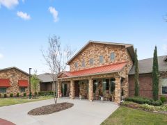 River Oaks Assisted Living and Memory Care community entrance