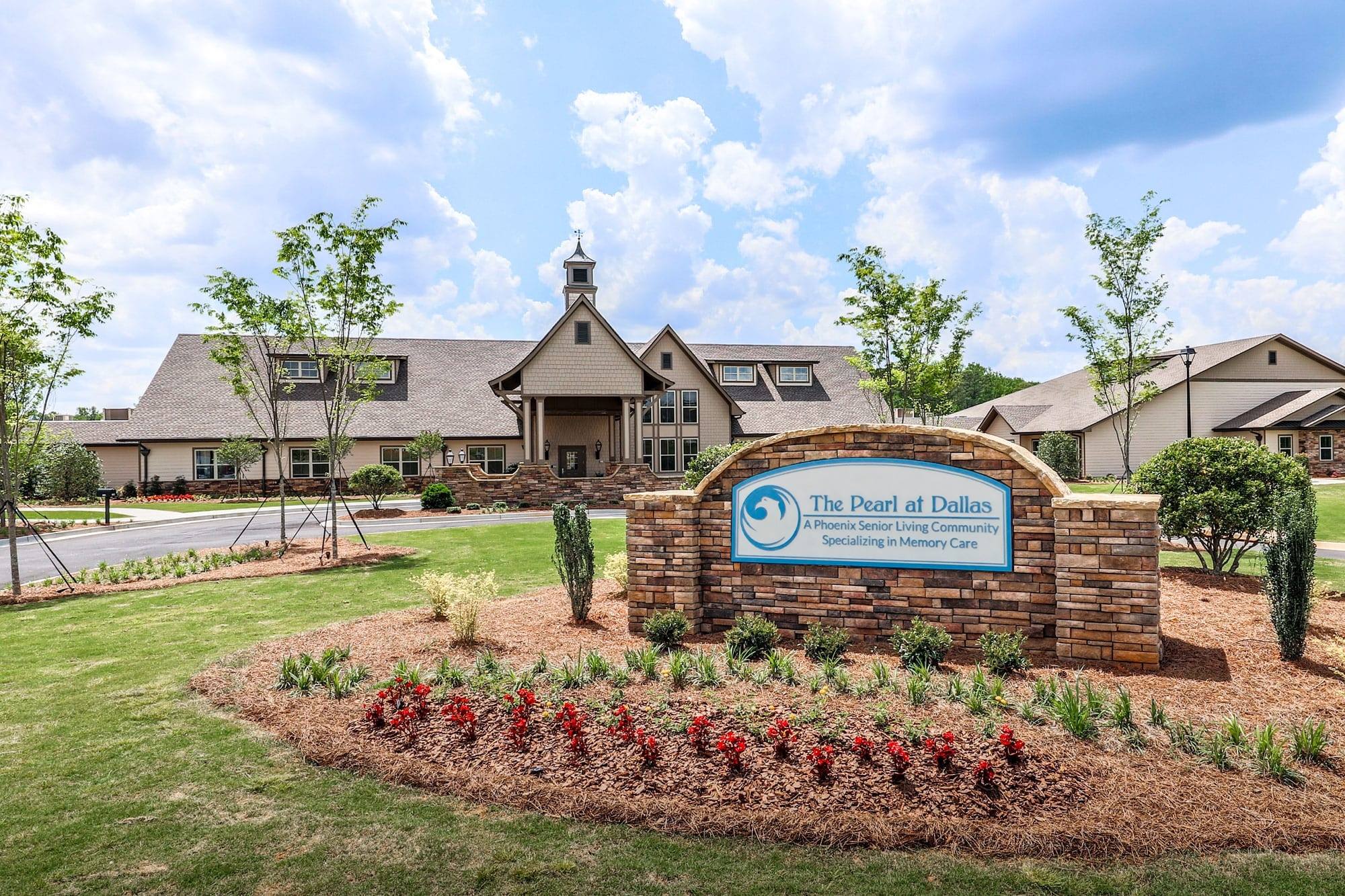 The Pearl at Dallas community exterior